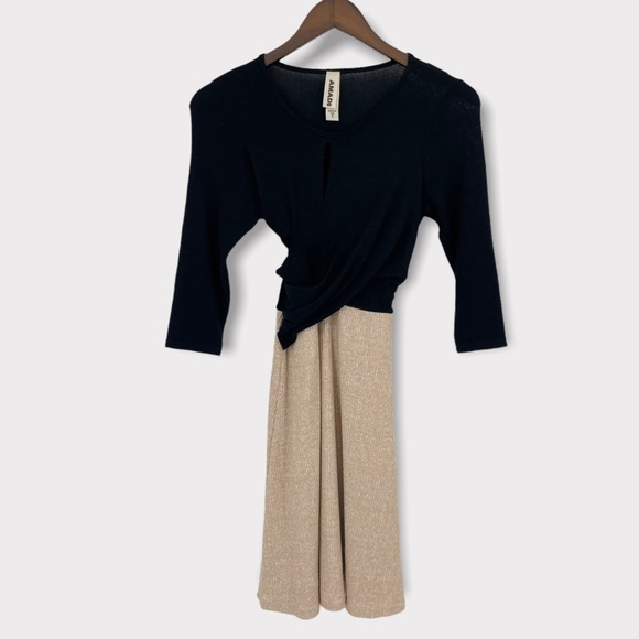AMADI Black and Tan Cross Wrap‎ Knee Length Dress - Picture 2 of 8